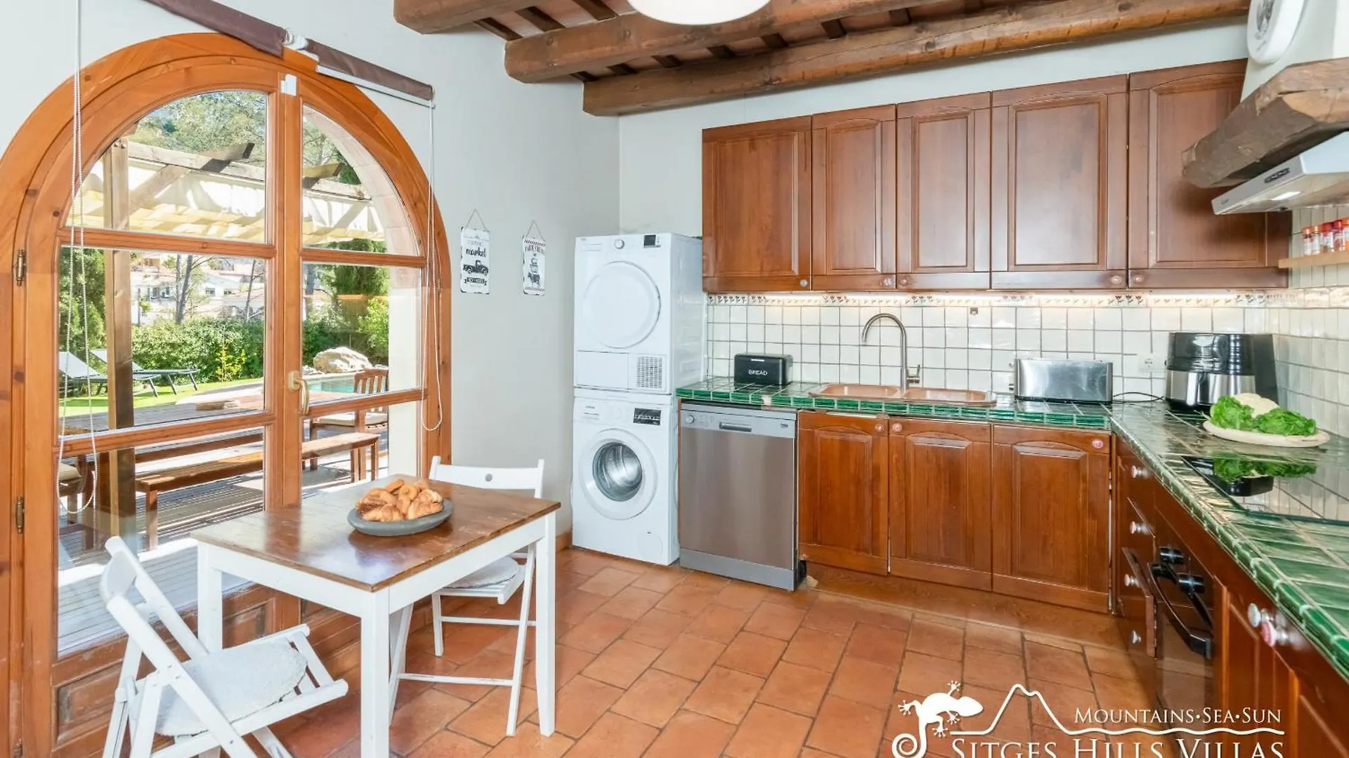 Charming Villa Tamarindo Olivella
